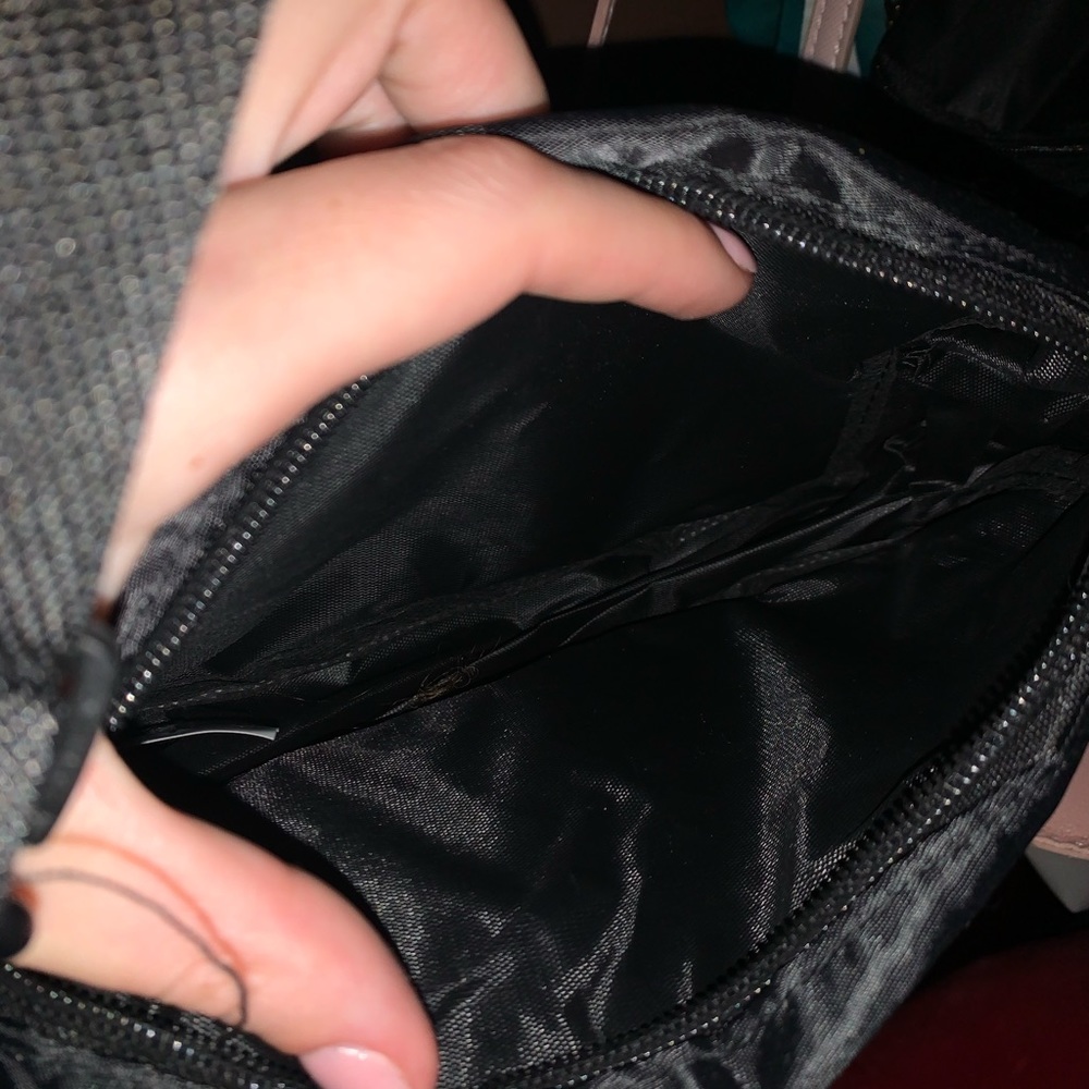 Fanny pack - Picture 3 of 3